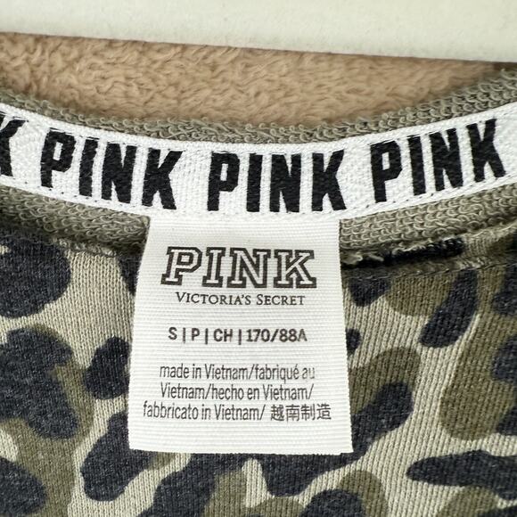Pink By Victoria's Secret Sweatshirt Womens S Green Camo Off Shoulder Pullover - Picture 4 of 9